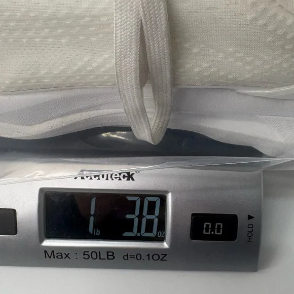 Alo Yoga Women’s sz 7.5 White Cushioned Mid Soles Tennis Sneaker - Picture 10 of 11